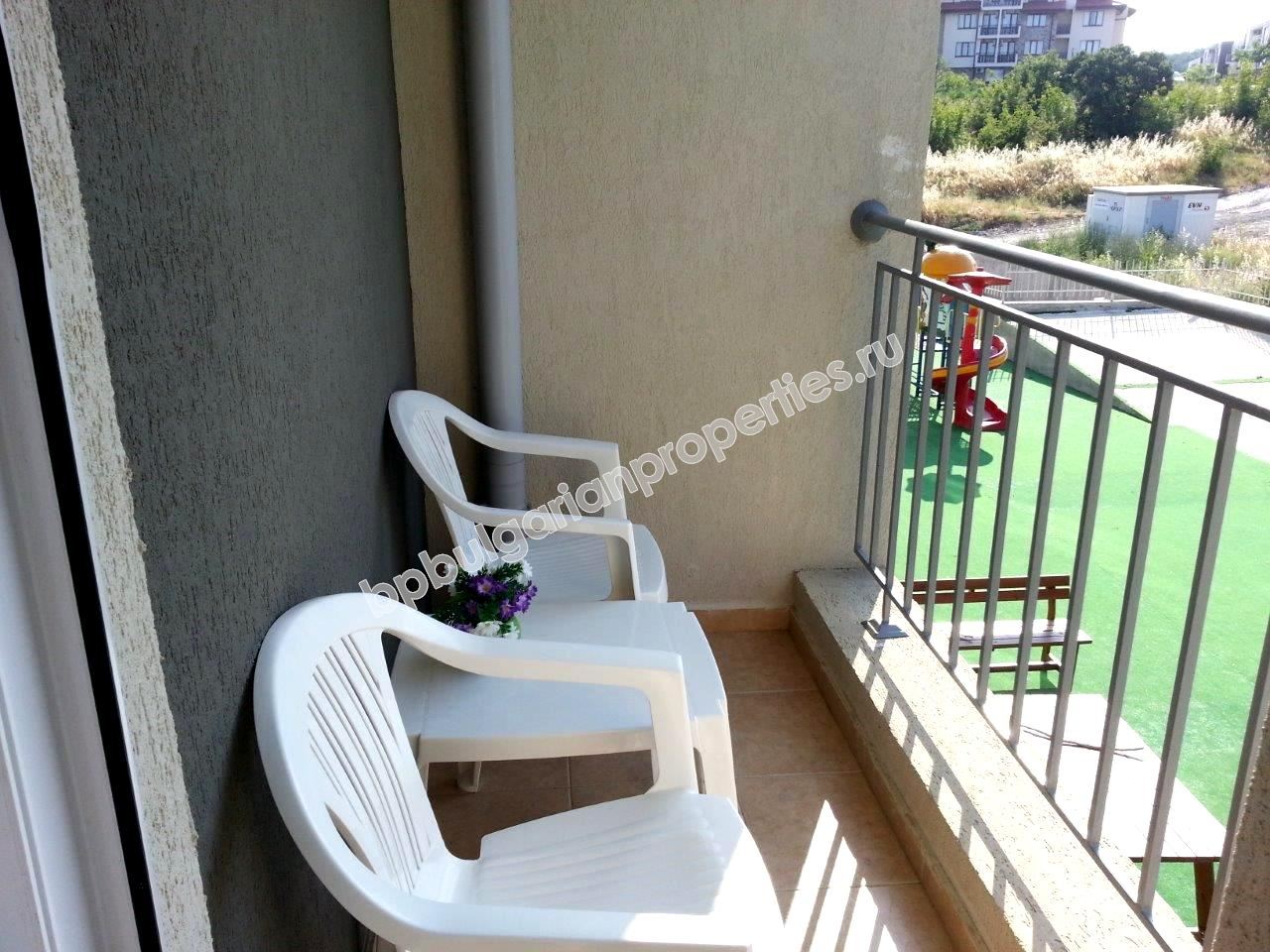 Меблированная студия близко к пляжу на продажу в курорте Святой Влас