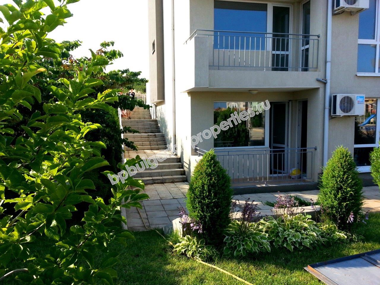 Меблированная студия близко к пляжу на продажу в курорте Святой Влас