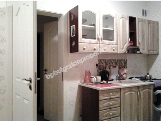 Меблированная студия близко к пляжу на продажу в курорте Равда