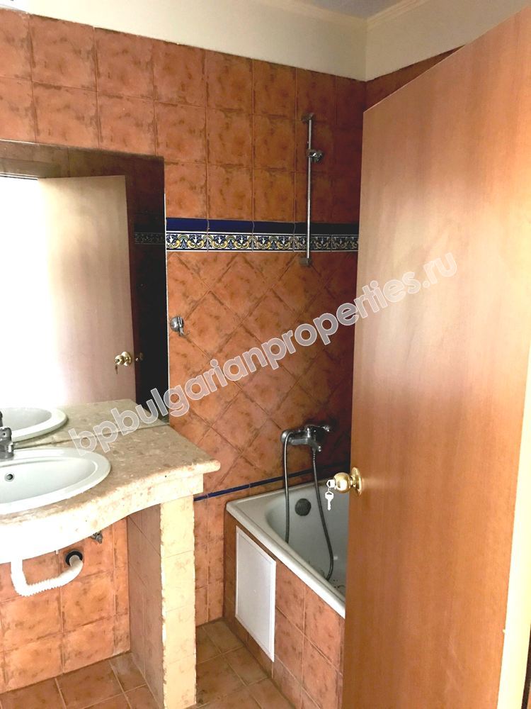 Двухкомнатная квартира на продажу в курорте Елените