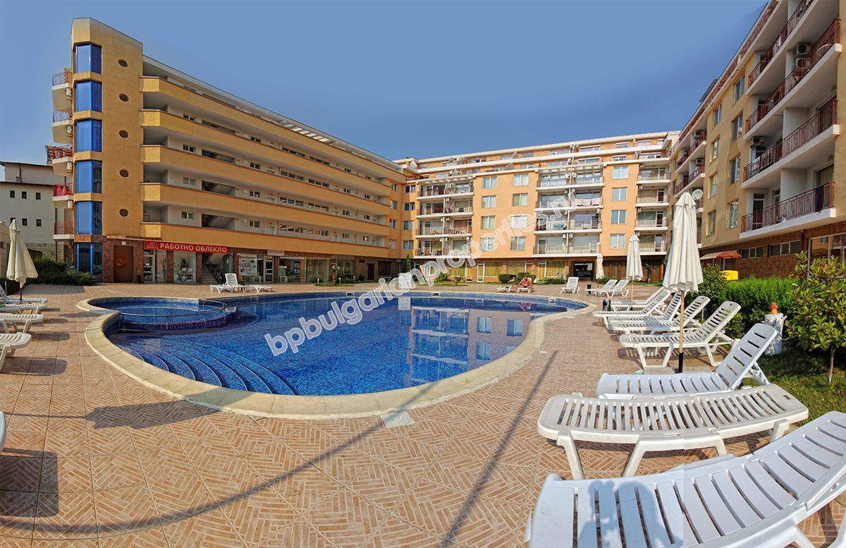 Меблированная студия на продажу близко к пляжу в курорте Солнечный Берег