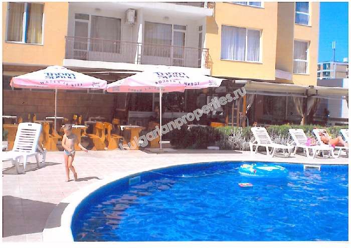 Меблированная студия на продажу близко к пляжу в курорте Солнечный Берег