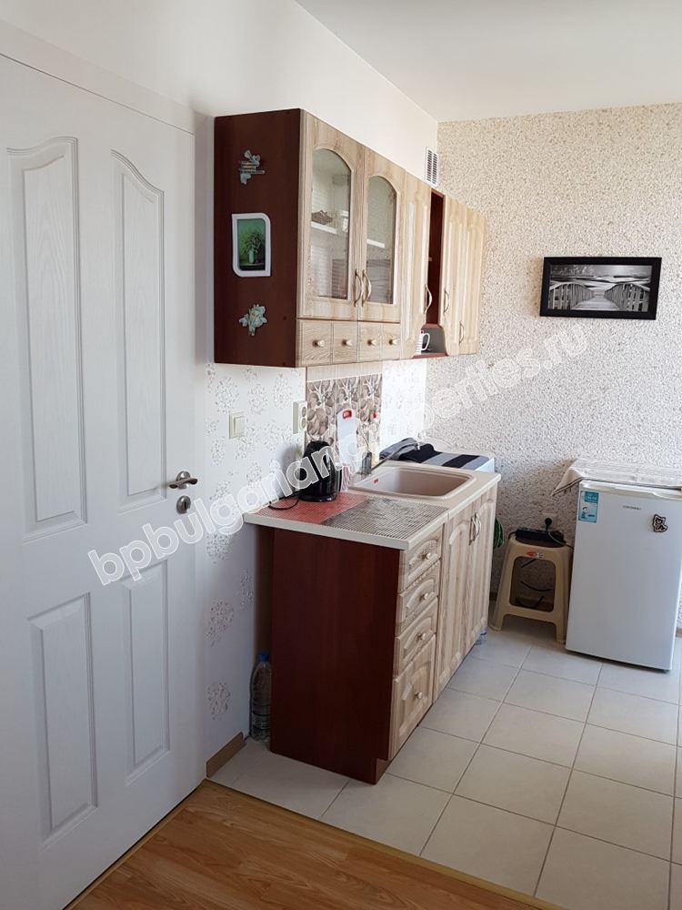 Меблированная студия близко к пляжу на продажу в курорте Равда