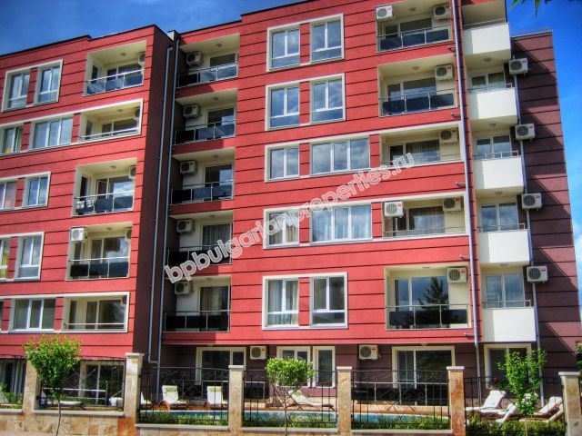 Меблированная студия близко к пляжу на продажу в курорте Равда