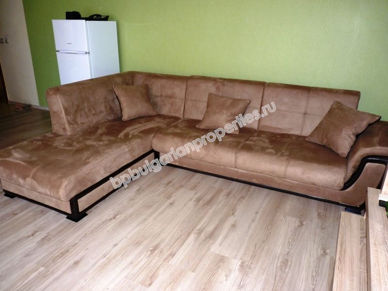 Просторная меблированная студия недалеко от пляжа в курорте Солнечный берег