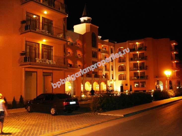 Просторная меблированная студия недалеко от пляжа в курорте Солнечный берег