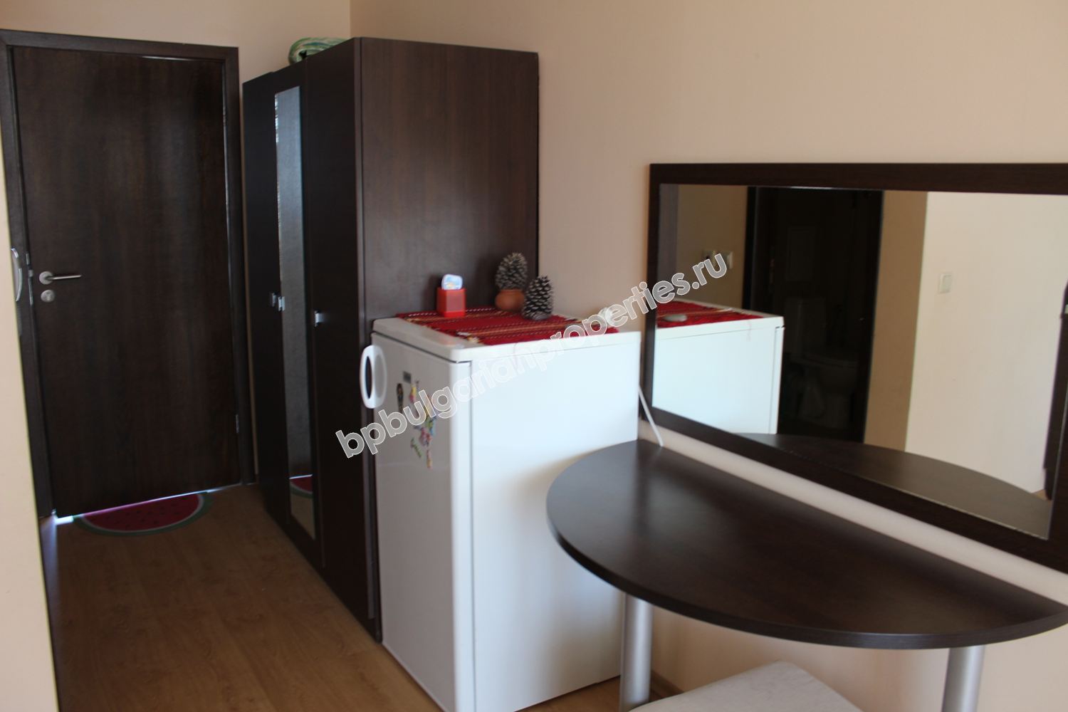 Меблированная студия с прямым видом на море на продажу в курорте Святой Влас