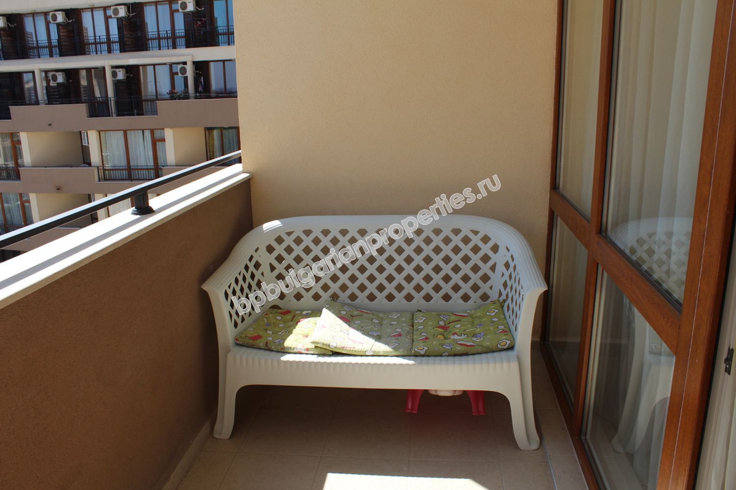 Меблированная студия с прямым видом на море на продажу в курорте Святой Влас