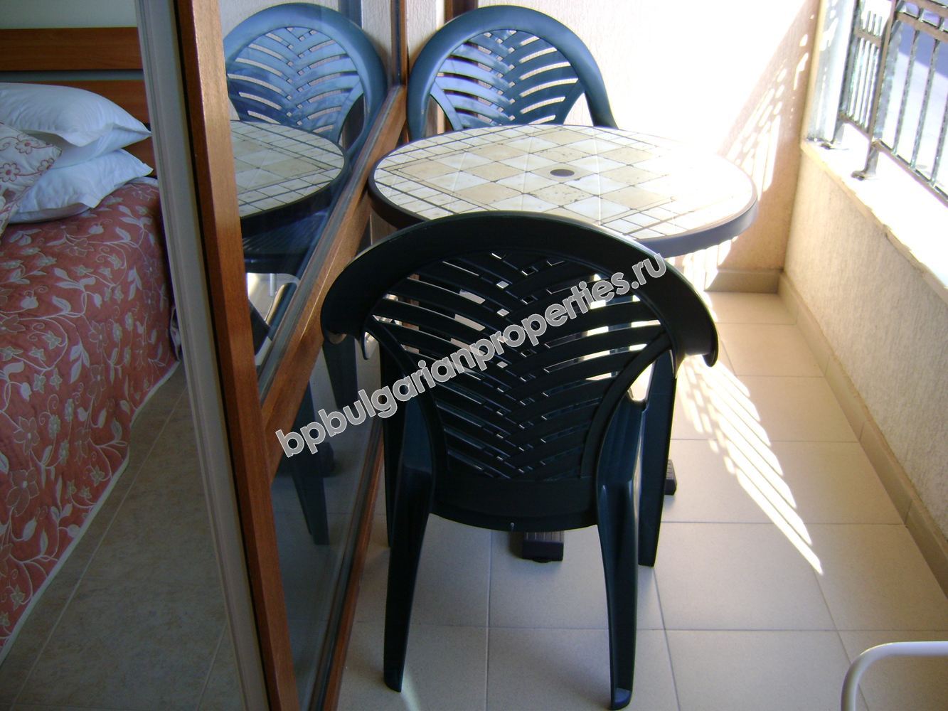 Меблированная друхкомнатная квартира для продажи до пляжа в курорте Солнечный Берег