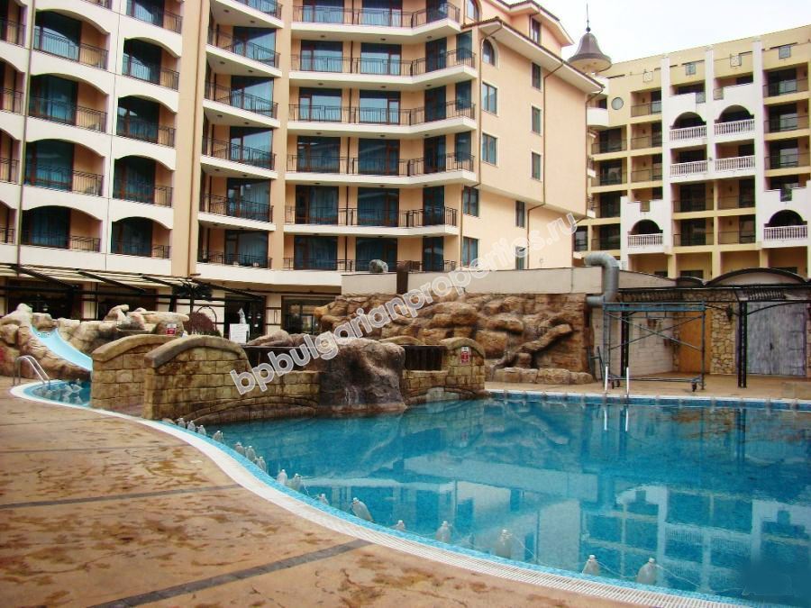 Меблированная друхкомнатная квартира для продажи до пляжа в курорте Солнечный Берег