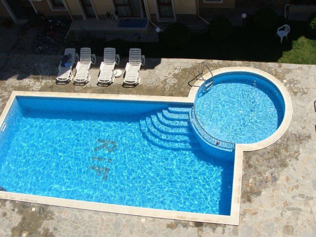 Напрямую от застройщика! Двухкомнатная квартира в Равде, к-с РИФ