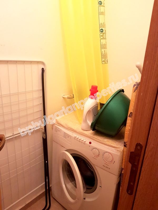 Меблированная просторная студия на продажу в курорте Солнечный Берег