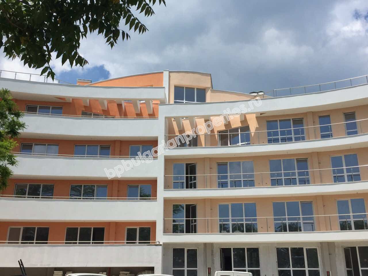 Квартиры с видом на море для продажи в новом жилом доме в квартале Галата – Варна