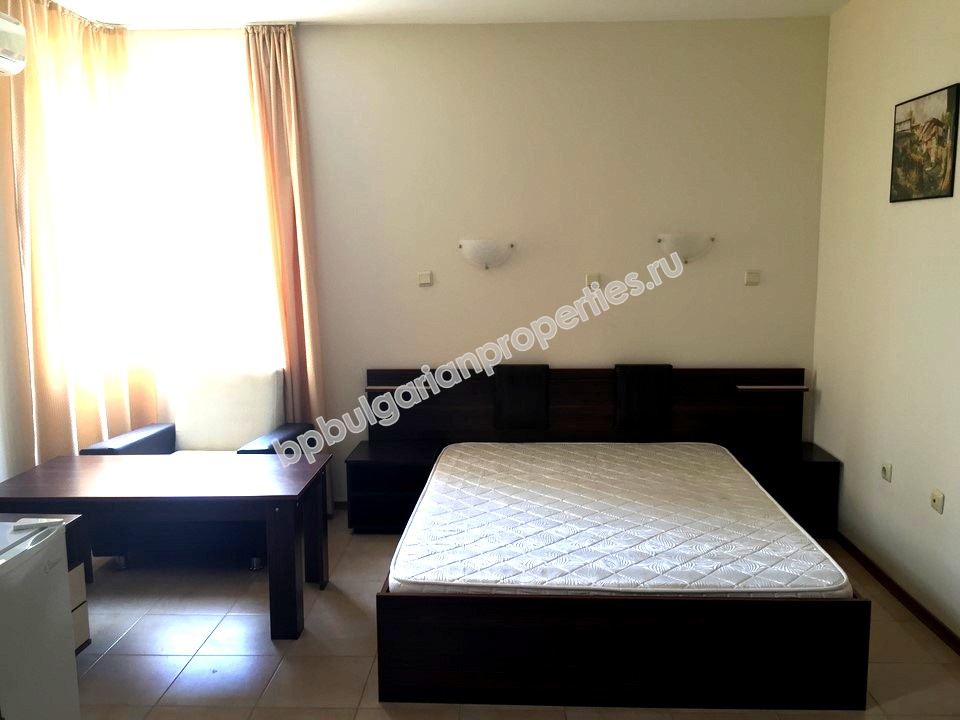 Меблированная студия для продажи в красивом комплексе в курорте Свети Влас