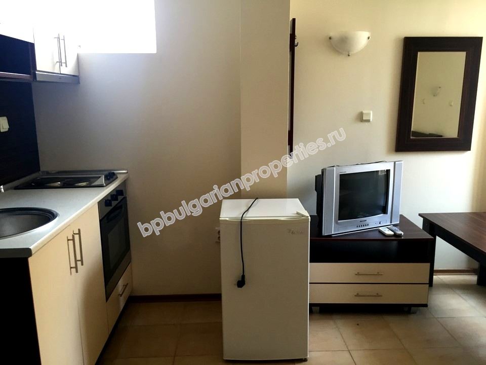 Меблированная студия для продажи в красивом комплексе в курорте Свети Влас