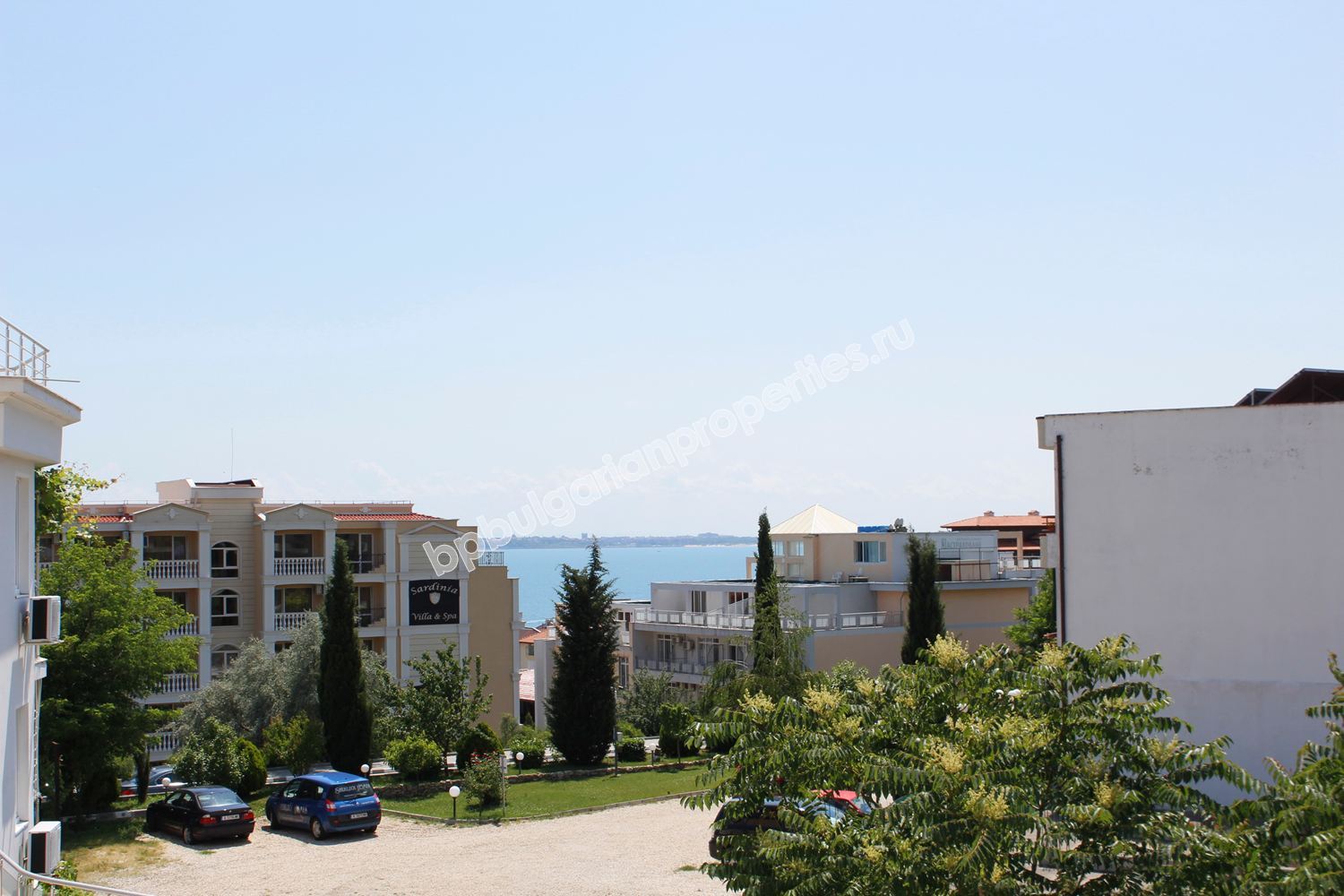 Меблированная студия для продажи в красивом комплексе в курорте Свети Влас