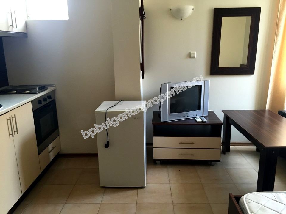 Меблированная студия для продажи в красивом комплексе в курорте Свети Влас