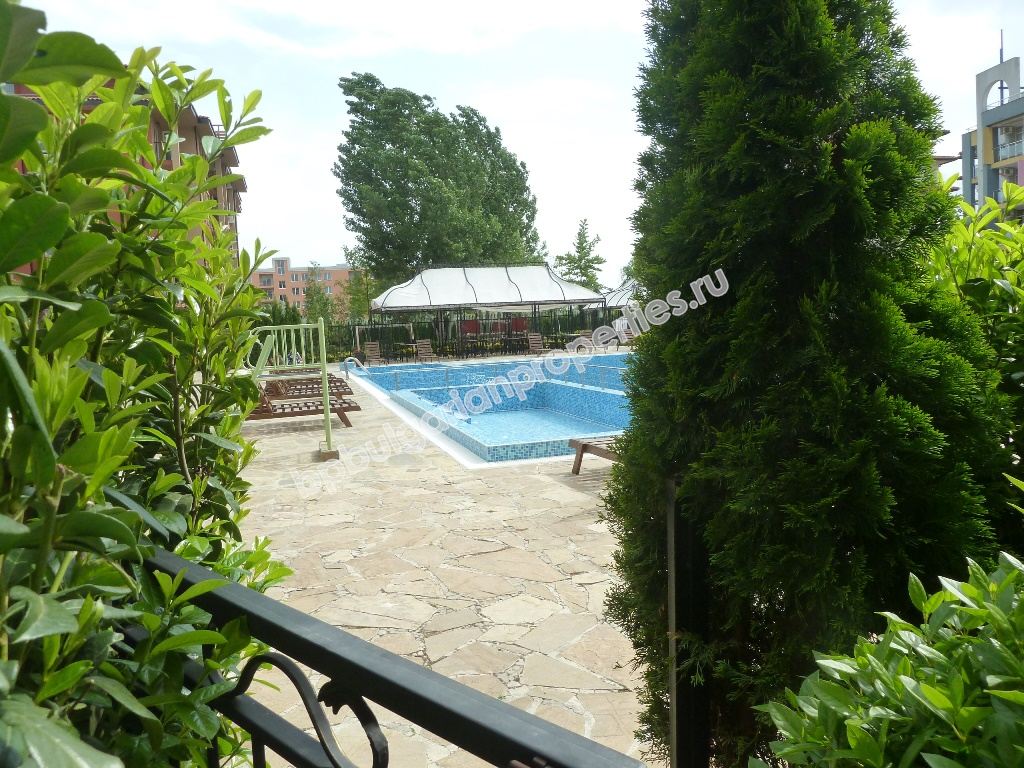 Меблированная студия на продажу в курорте Солнечный Берег