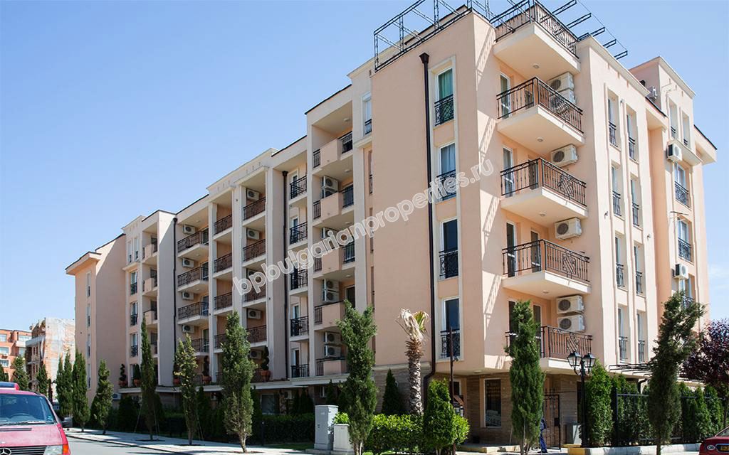 Меблированная студия на продажу в курорте Солнечный Берег