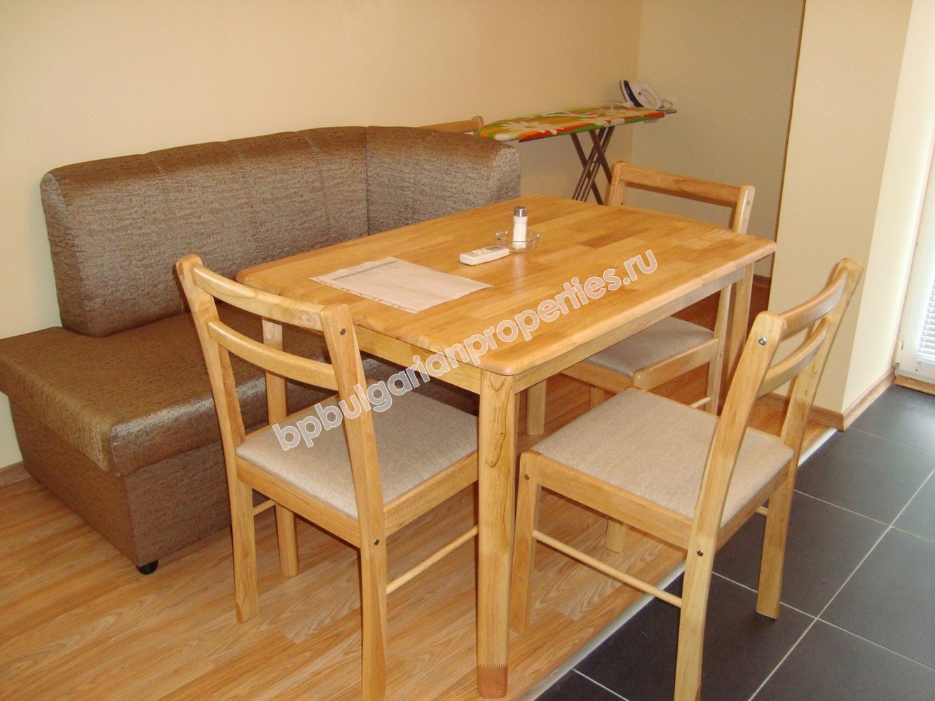 Новая двухкомнатная квартира без таксы поддержки на продажу в курорте Солнечный Берег