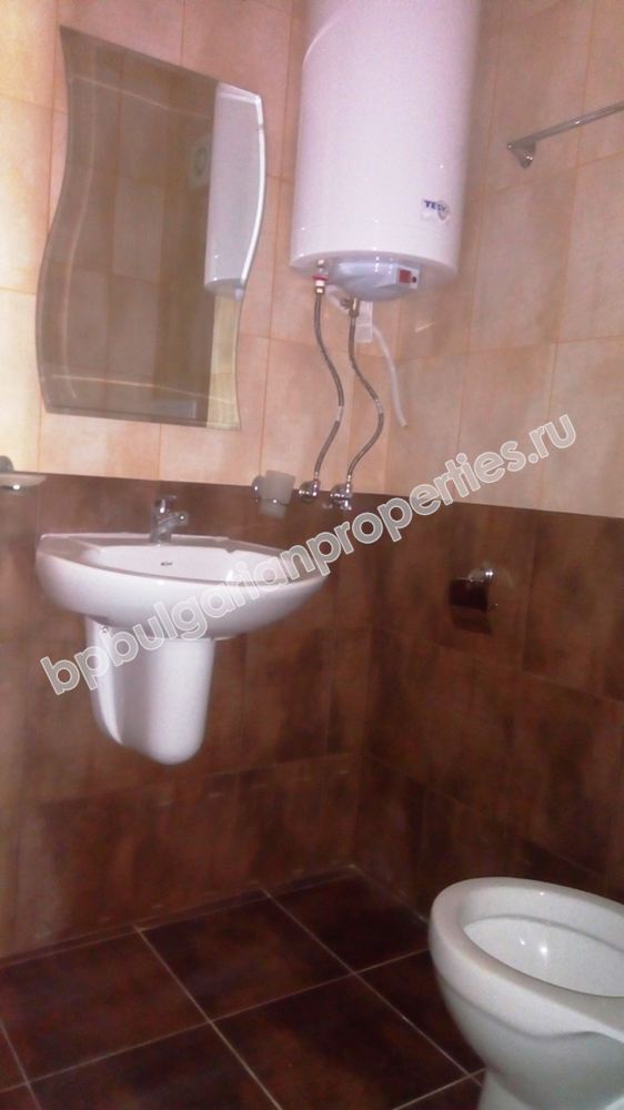 Студия без платы за обслуживание на второй линии у моря для продажи в курорте Равда