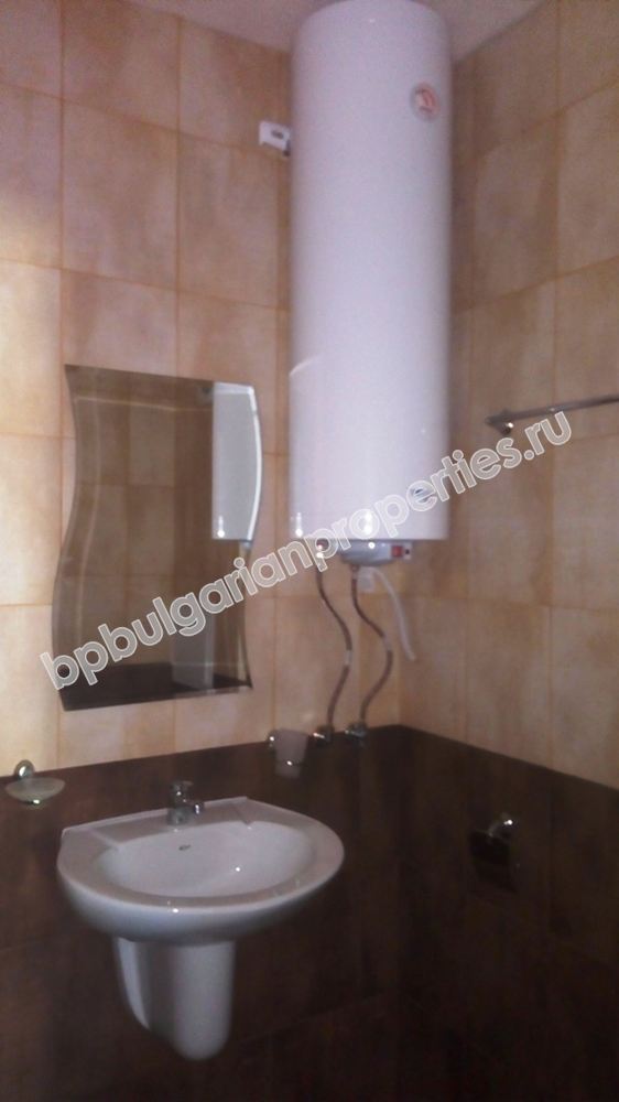 Студия без платы за обслуживание на второй линии у моря для продажи в курорте Равда