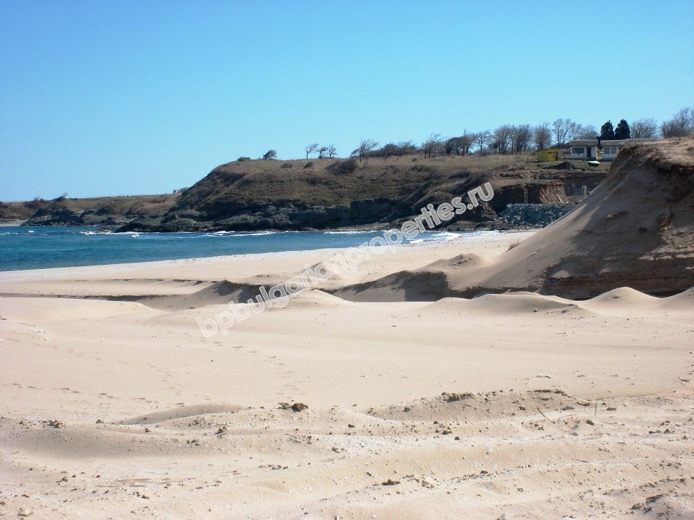 Люксовая двухкомнатная квартира на берегу моря на продажу в курорте Лозенец Люксовая двухкомнатная квартира на берегу моря на продажу в курорте Лозенец