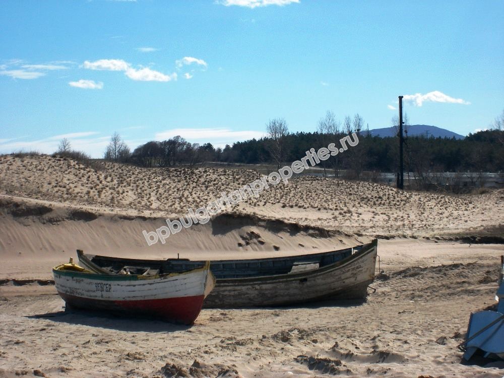 Люксовая двухкомнатная квартира на берегу моря на продажу в курорте Лозенец Люксовая двухкомнатная квартира на берегу моря на продажу в курорте Лозенец