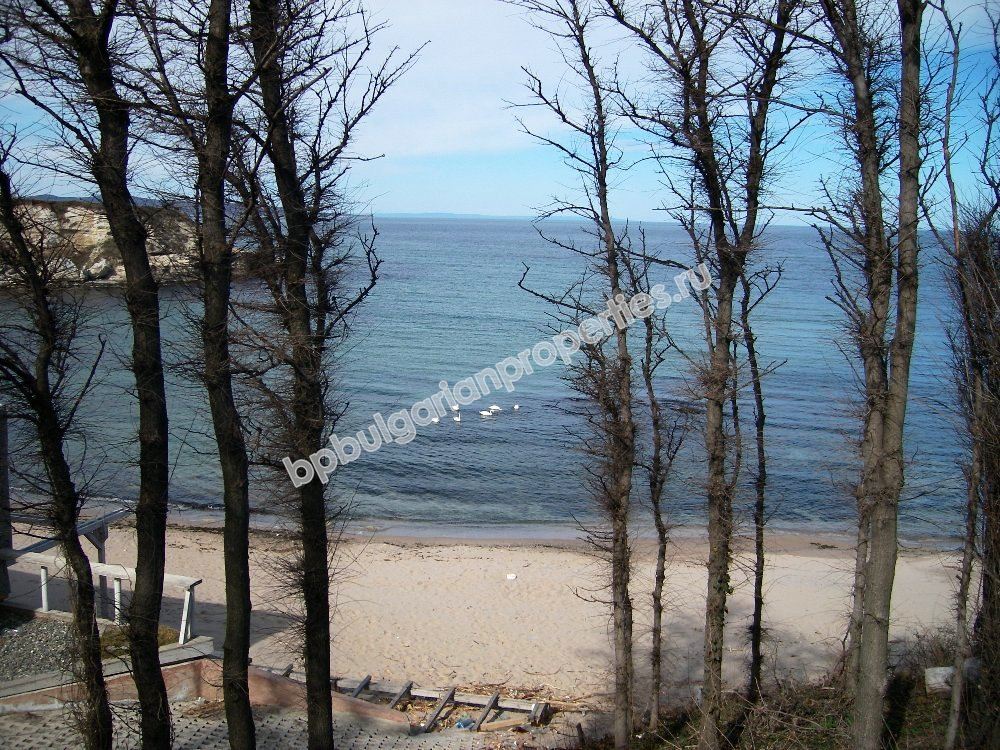 Люксовая двухкомнатная квартира на берегу моря на продажу в курорте Лозенец Люксовая двухкомнатная квартира на берегу моря на продажу в курорте Лозенец