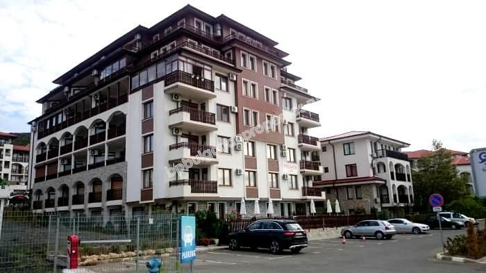 Новая студия на второй лиии от моря на продажу в курорте Святой Влас