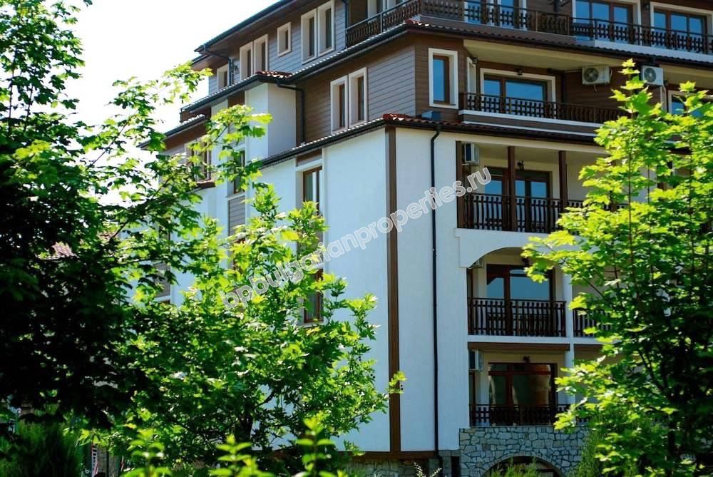 Новая студия на второй лиии от моря на продажу в курорте Святой Влас