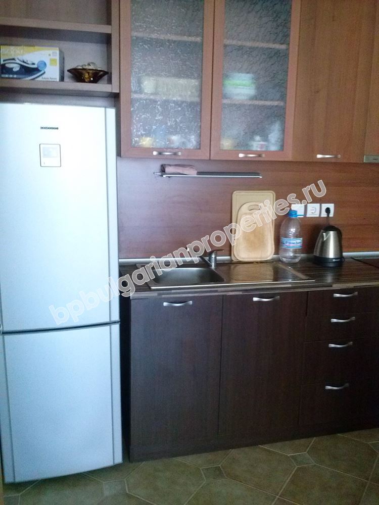 Мелированные вторичные апартаменты-люкс в центре Солнечного Берега