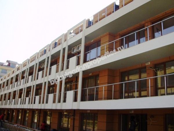 Меблированная студия близко к морю на продажу в курорте Святой Влас