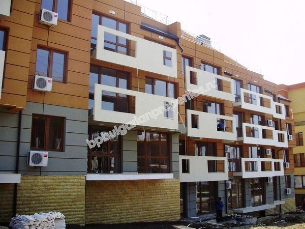 Меблированная студия близко к морю на продажу в курорте Святой Влас