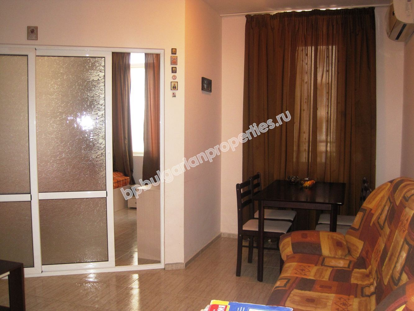 Недорогая квартира с одной спальней на продажу в к.к. Солнечный Берег