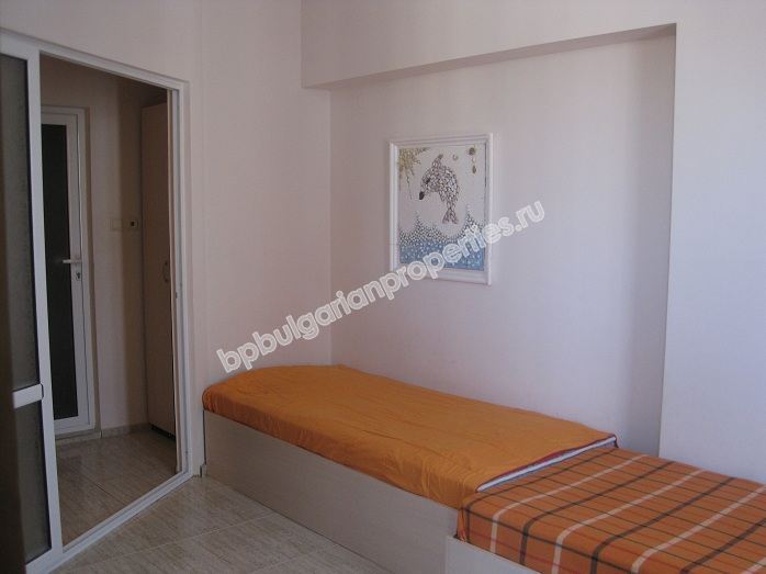 Недорогая квартира с одной спальней на продажу в к.к. Солнечный Берег