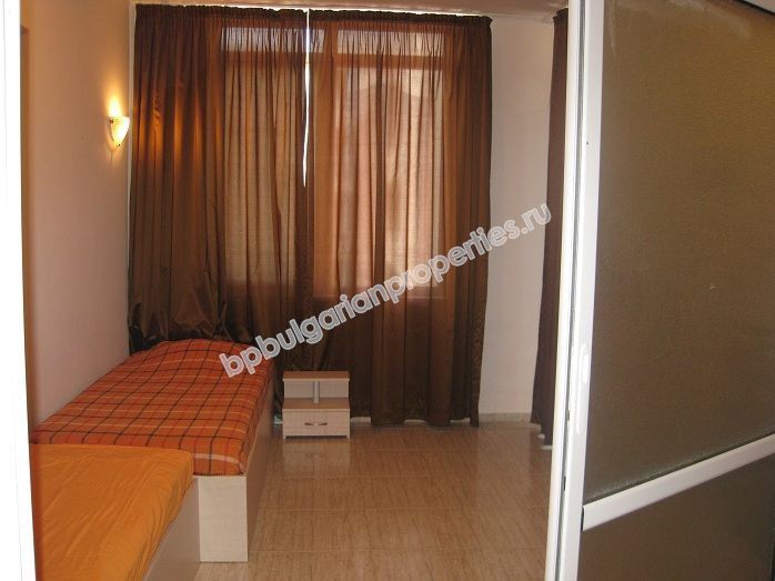 Недорогая квартира с одной спальней на продажу в к.к. Солнечный Берег