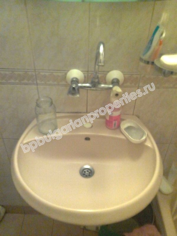 Дешевая меблированная студия на продажу в курорте Солнечный Берег