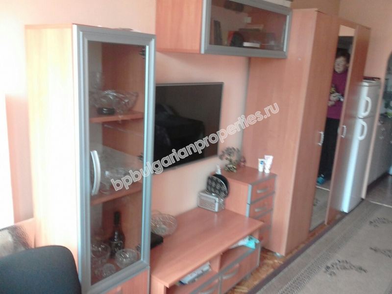 Дешевая меблированная студия на продажу в курорте Солнечный Берег