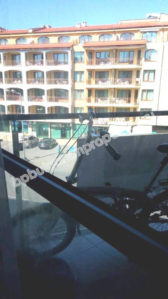 Меблированная студия без таксы обслуживания в курорте Солнечный берег