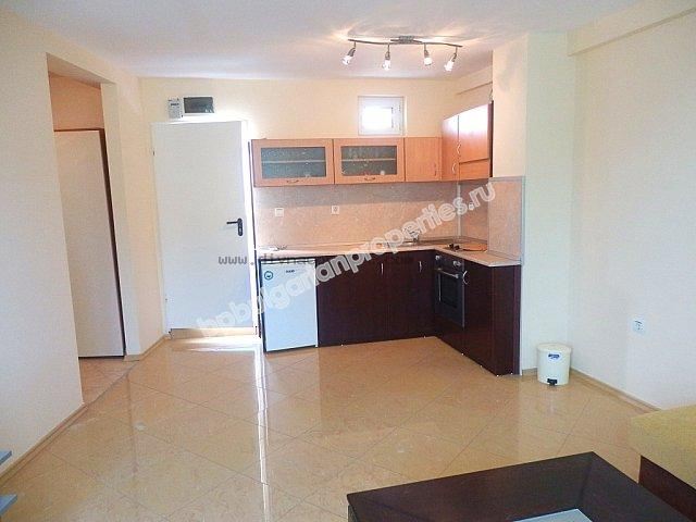 Двухкомнатная меблированная квартира близко к пляжу на продажу в курорте Солнечный Берег