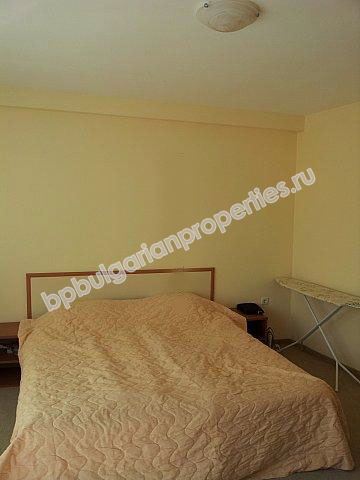 Двухкомнатная меблированная квартира близко к пляжу на продажу в курорте Солнечный Берег