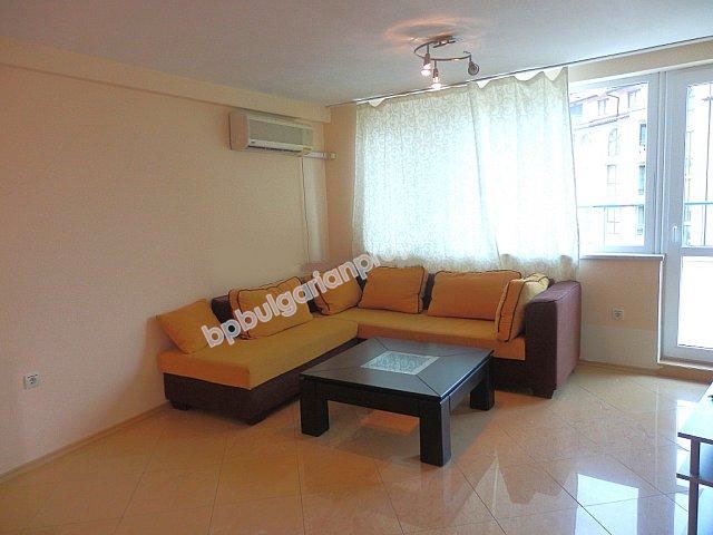 Двухкомнатная меблированная квартира близко к пляжу на продажу в курорте Солнечный Берег