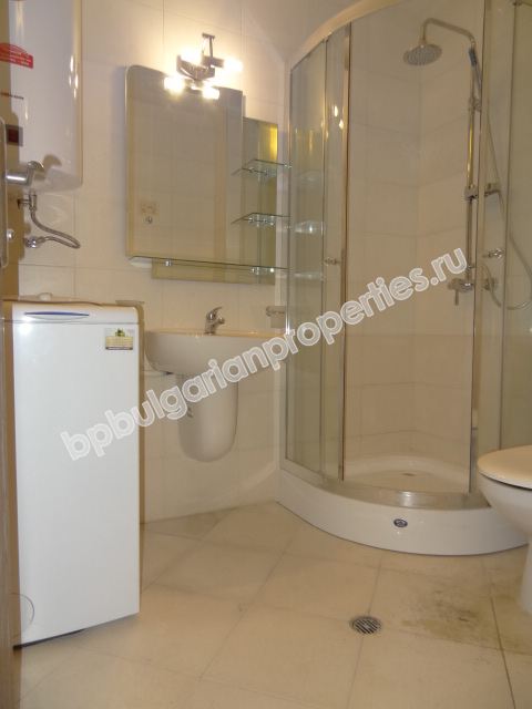 Двухкомнатная меблированная квартира на продажу в курорте Солнечный Берег