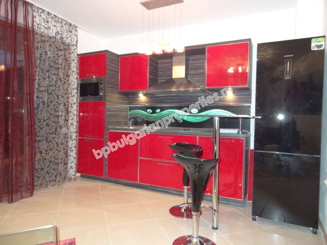 Двухкомнатная меблированная квартира на продажу в курорте Солнечный Берег