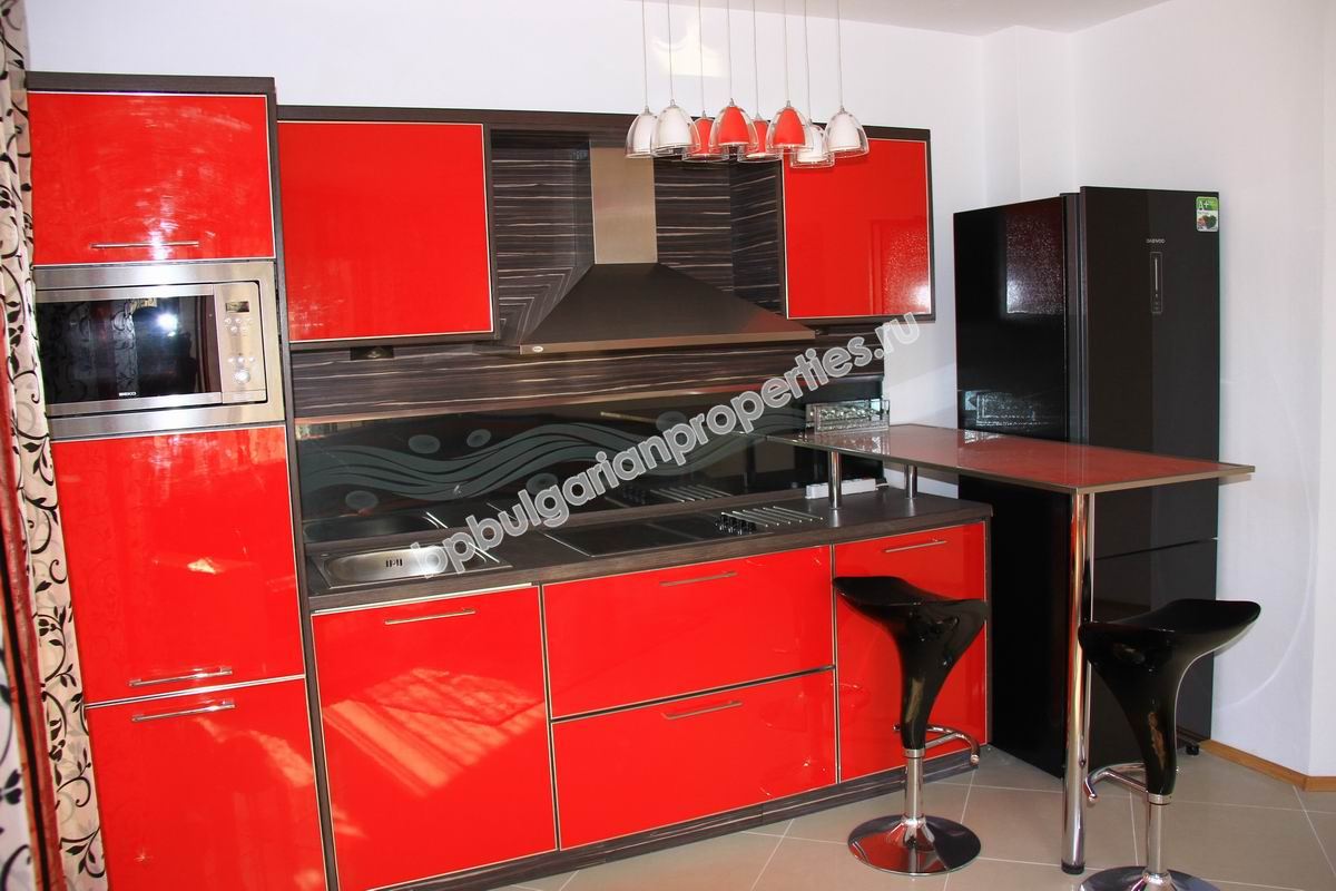 Двухкомнатная меблированная квартира на продажу в курорте Солнечный Берег