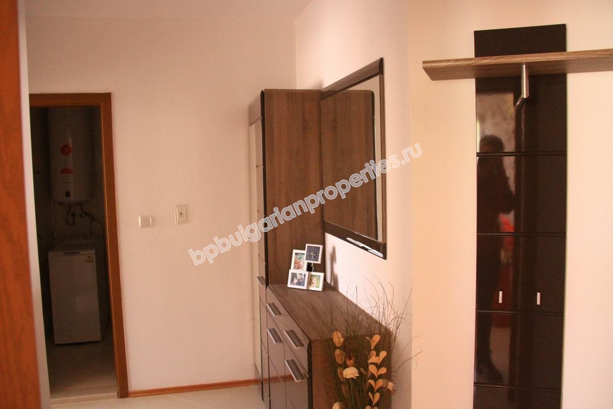 Двухкомнатная меблированная квартира на продажу в курорте Солнечный Берег