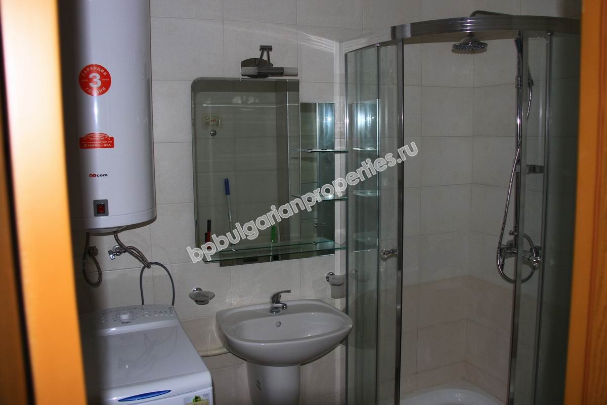 Двухкомнатная меблированная квартира на продажу в курорте Солнечный Берег