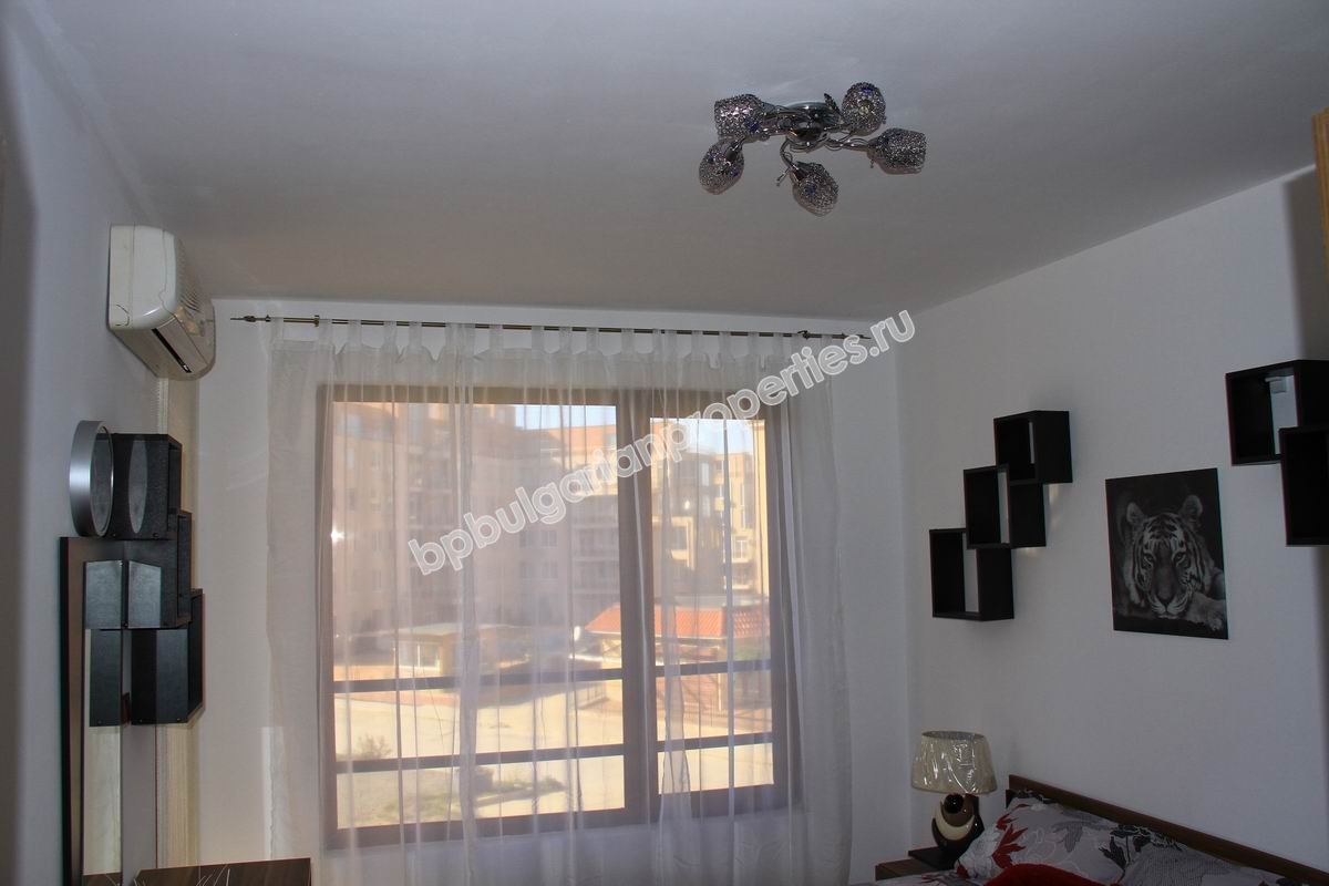 Двухкомнатная меблированная квартира на продажу в курорте Солнечный Берег