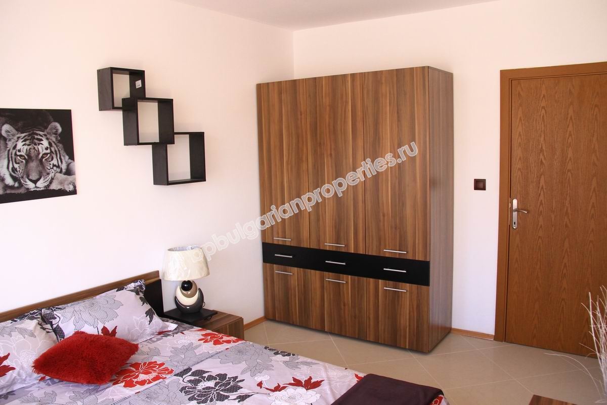 Двухкомнатная меблированная квартира на продажу в курорте Солнечный Берег